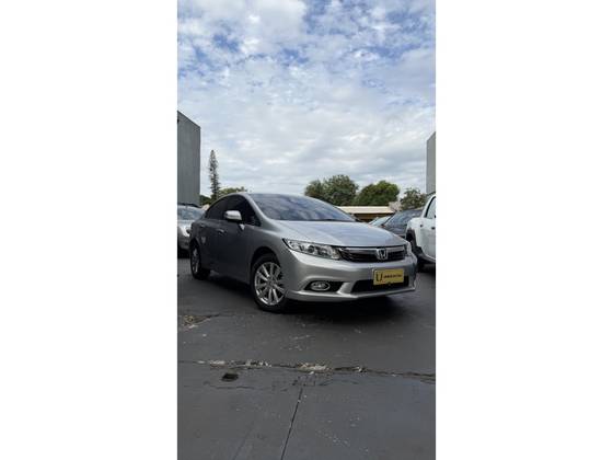 HONDA CIVIC 2.0 LXR 16V FLEX 4P AUTOMÁTICO HONDA CIVIC 2.0 LXR 16V FLEX 4P AUTOMÁTICO
